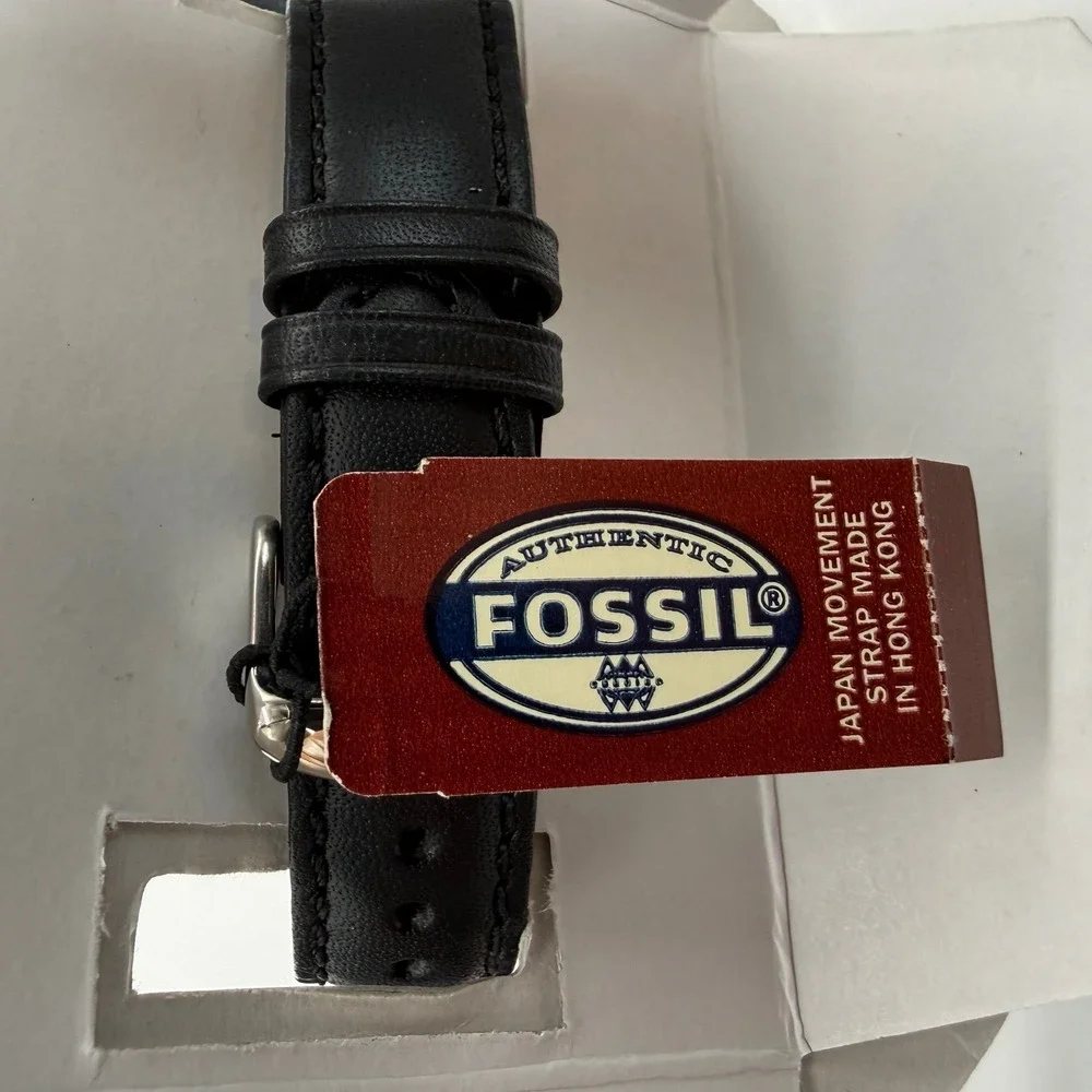 Fossil Watch Men OS Black Star Wars Darth Vader LI-1604 Limited Edition 1997